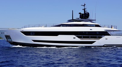 38m Custom Line 120 Motor Yacht Sodan Sold
