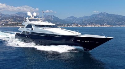44m Heesen Custom Superyacht Kijo Sold