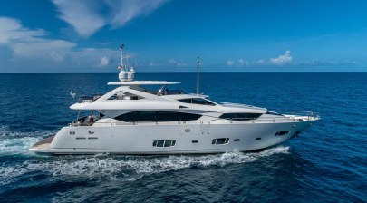 30m Sunseeker Motor Yacht Emrys Listed for Sale