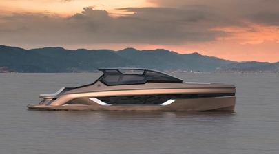  Mirrari Yacht's Futuristic Glass Dome Concept