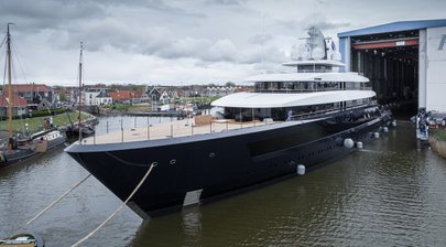 92m Feadship DRIZZLE delivered