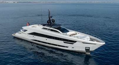 WATCH: 43m Alia Superyacht Ximena Reveals Loft-Inspired Interior
