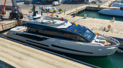 First 27m Extra X90 Fast Motor Yacht Ivanova Launched Ahead of Cannes Debut