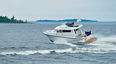 Stylish Flybridge on the Sargo 36 FLY