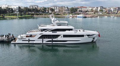 40m Bering Superyacht B121 Relaunched After Major Structural Refit at Mengi Yay