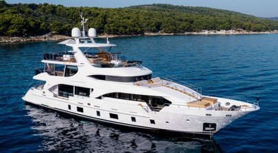 33m Benetti Supreme 108 Motor Yacht Afina Receives €1M Price Reduction