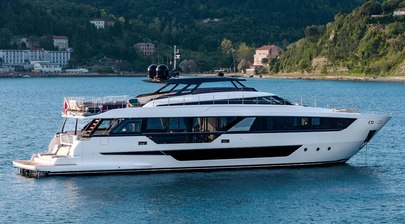 30m Ferretti Yachts Ferretti 1000 Motor Yacht Isotta Sold