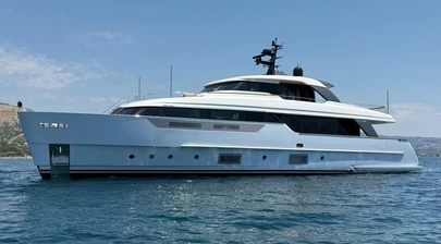 28m Sanlorenzo SD96 Motor Yacht Aisha for Sale