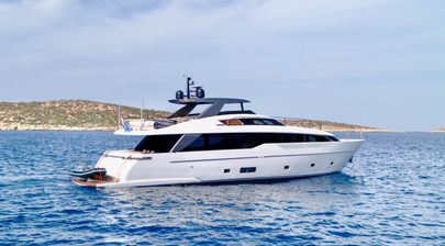 €1.1M Price Reduction on 28m Sanlorenzo SL90 Asymmetric Motor Yacht Judy