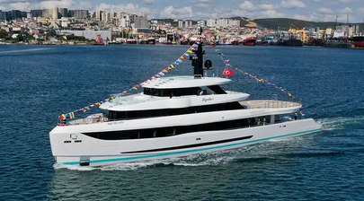 53m Mengi Yay Superyacht Amphib II Launched as Second Virtus XP Hull