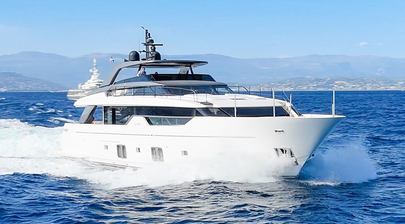 €375K Price Drop on 31m Sanlorenzo SL102 Asymmetric Motor Yacht Le Gypsy 