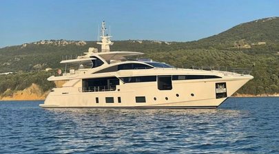 35m Azimut Grande 35 Metri Motor Yacht Dagusha V Receives €500K Price Reduction