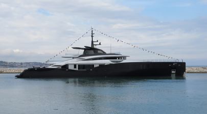WATCH: ISA Gran Turismo 67m Superyacht Sea Raider X Launched as Yard's New Flagship