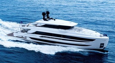 First Horizon FD100 Skyline Superyacht Sold to Experienced Australian Owner 