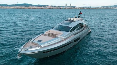 26m Pershing 8X Motor Yacht Survivor Sold