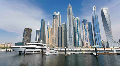 Dubai Harbour Marina welcomes Majesty 120 ahead of official opening