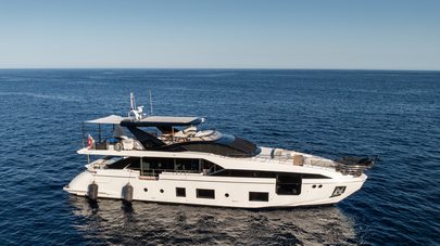 €200K Price Reduction on 27m Azimut Grande 27M Motor Yacht Chillin’