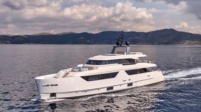 36m Sanlorenzo SD118 Motor Yacht K2 Receives €1M Price Reduction