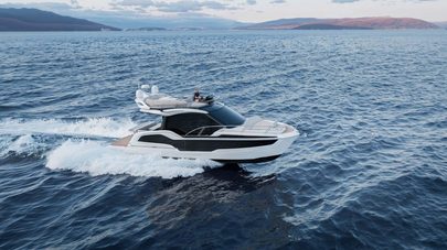 Galeon Unveils New 14m 420 Fly Flybridge Yacht 
