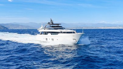 €375K Price Drop on 31m Sanlorenzo SL102 Asymmetric Motor Yacht Le Gypsy 
