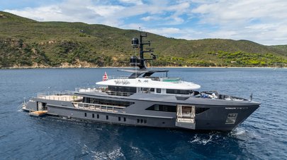 €1.5M Price Reduction on 47m Sanlorenzo 500Exp Expedition Yacht M 