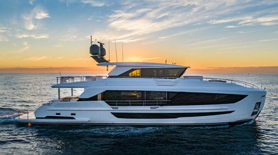 In-Build 27m Horizon FD90 Skylounge Motor Yacht Sold