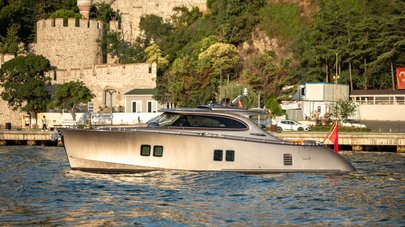Bespoke Zeelander 5 Motor Yacht Delivered to Turkish Owner for Mediterranean Cruising
