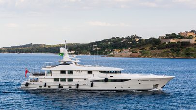 Major €7M Price Reduction on 52m Amels 171 Superyacht Were Dreams