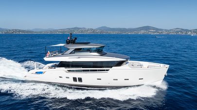 €150K Price Drop on 24m Sanlorenzo SX76 Motor yacht Fitline