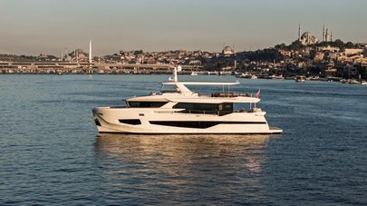 First Numarine 27XP Explorer Yacht Maske Delivered to Returning Owner