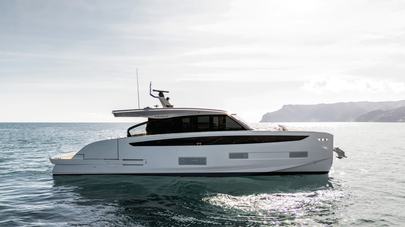 Azimut's Eco-Friendly Seadeck 6: A Star at Cannes 2024