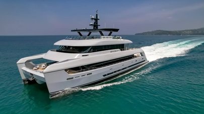 $2.5M Price Drop on 36m ‘White Lotus’ SilverYachts Catamaran SpaceCat