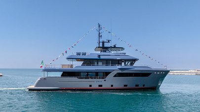 31m Darwin 102 Motor Yacht Haze² Marks CdM’s Third Launch in 30 Days