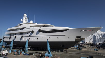 Repaint Caps Transformation for 60m Lurssen Superyacht OASIS