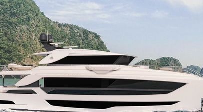 Horizon sell third hull of popular FD102