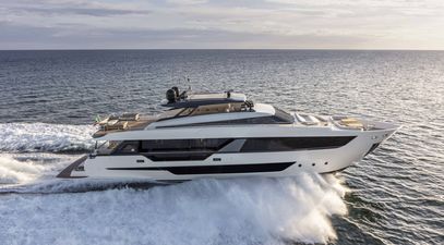 €800K Price Reduction on 30m Ferretti 1000 Motor Yacht Spica 