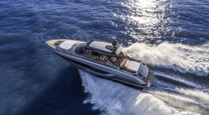 New 56’ Rivale Hard Top continues Riva evolution