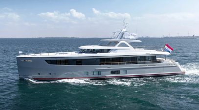 VIDEO: Ninth Mulder ThirtySix Superyacht Begins Sea Trials