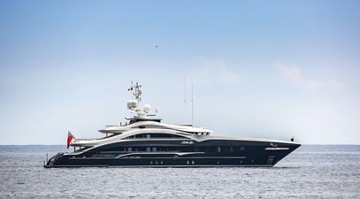 Heesen superyacht SAIRU sold and given new name