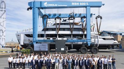 44m Azimut Grande 44M Superyacht Shabby Launched Ahead of Cannes Yachting Festival 2026 Debut 