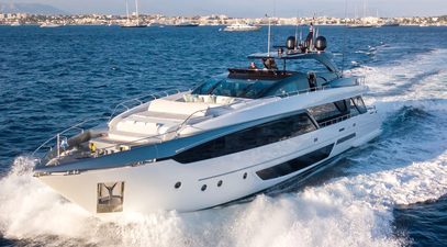 €1M Price Reduction on 34m Riva 110' Dolcevita Superyacht Elysium I