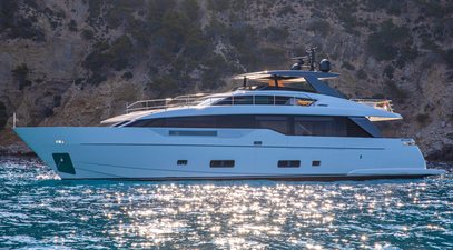 28m Sanlorenzo SL90 Asymmetric Motor Yacht Seven Listed for Sale 