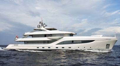 50m Majesty 160 Superyacht Set for World Debut at Monaco Yacht Show 2026