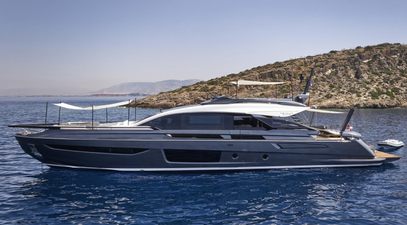 29m Azimut S10 Motor Yacht D Five Receives €400K Price Reduction