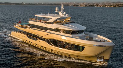 VIDEO: Numarine Launches the New 40MXP Flagship Explorer Yacht Miouch