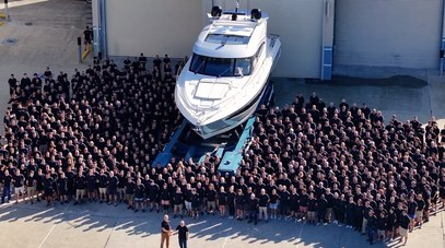 Riviera produces its 6000th motor yacht