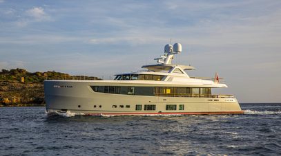 36m Mulder ThirtySix Superyacht Delta One Sold 