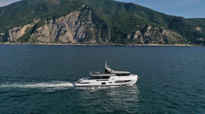 Arcadia Sherpa XL makes world debut at Cannes