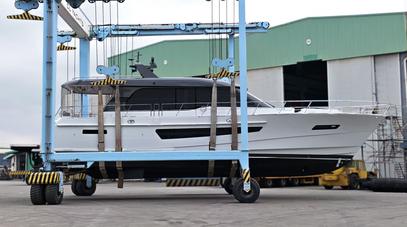 First CL Yachts CLB65 SUV Motor Yacht Launched Ahead of Hong Kong Debut 