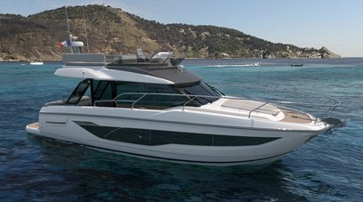 Prestige F4.3 Yacht to Make 2025 Cannes Debut with Updated Deck Layouts